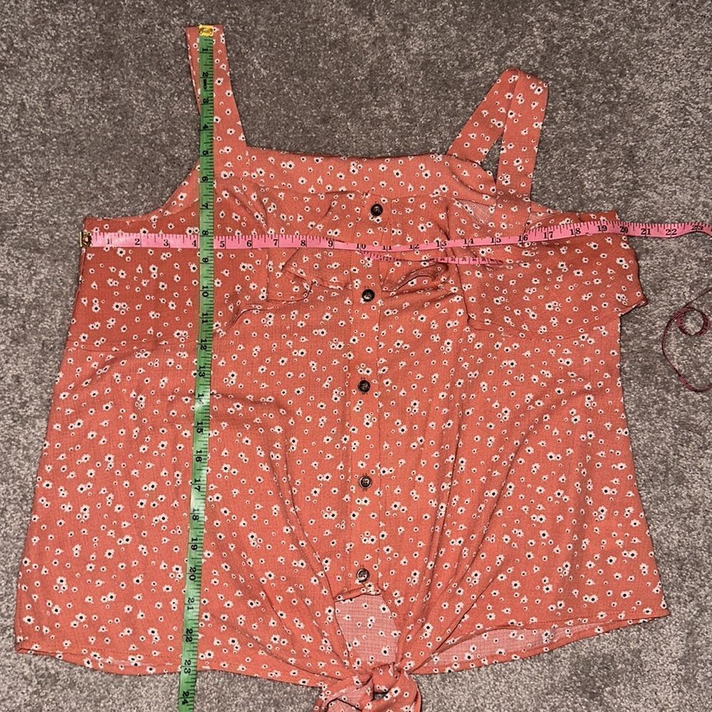 Mod Lusive Floral Poplin Tank! - Picture 4 of 7